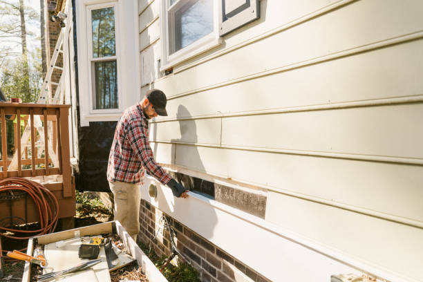 Trusted Storm Damage Siding Repair service in Gold Hill, OR - Creative Siding